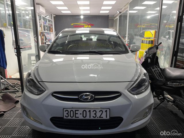 Hyundai Accent 2015 tại Hà Nội