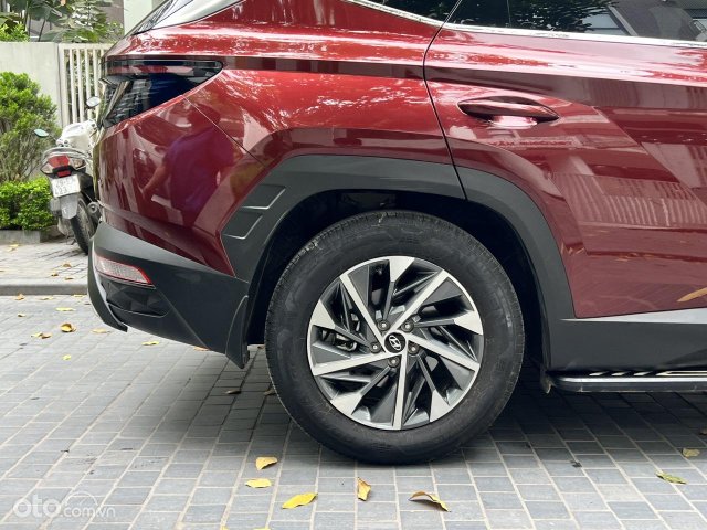 Chính chủ, màu đỏ, biển TP0 Chính chủ, màu đỏ, biển TP0