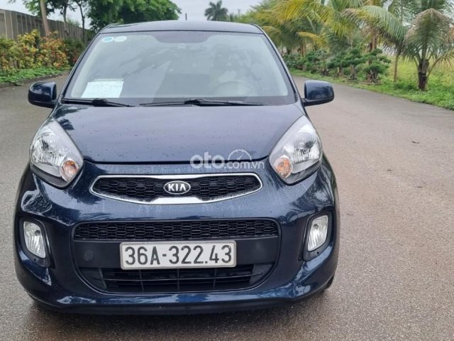 Màu xanh biển, giá chỉ hơn 200tr0 Màu xanh biển, giá chỉ hơn 200tr0