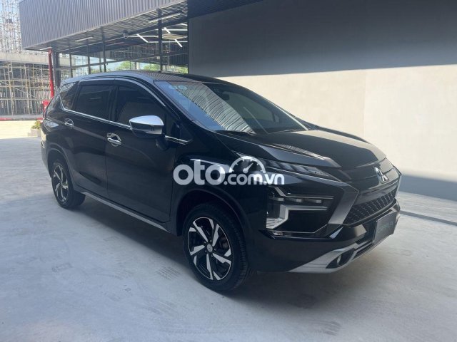 Mitsubishi Xpander 2022 gia đình đầy đủ bảo hiểm0