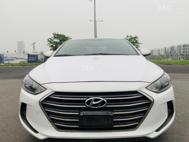 Xe chạy 6 vạn chuẩn0 Xe chạy 6 vạn chuẩn0
