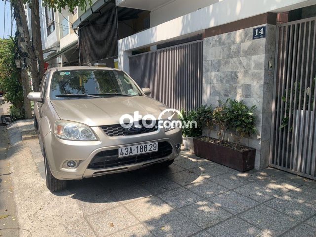 CẦN BÁN XE FORD ESCAPE