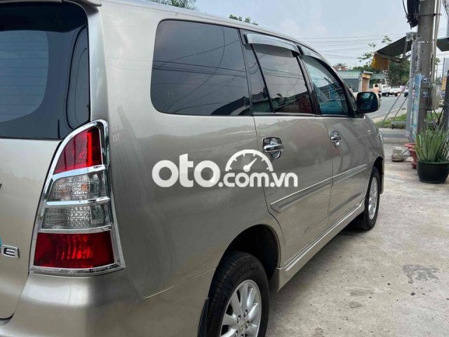 Innova 2012 xe gia đình đẹp odo chuẩn 10v