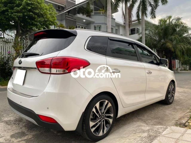 Cần bán KIA Rondo 2019 gat0