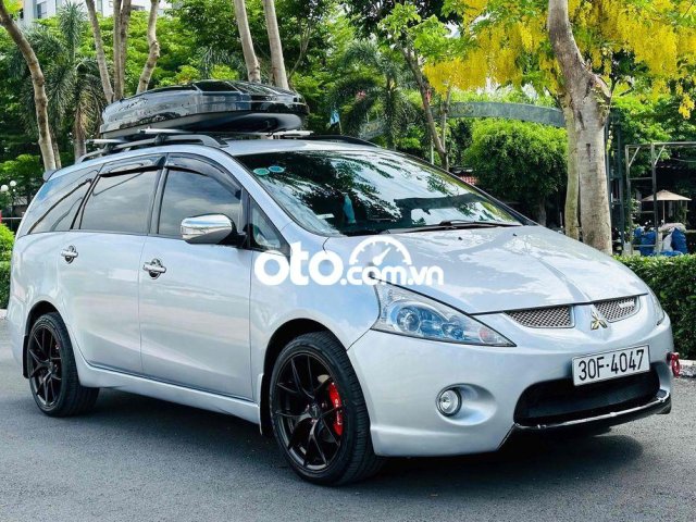 Mitsubishi Grandis 2007 bản E nhiều đồ chơi0