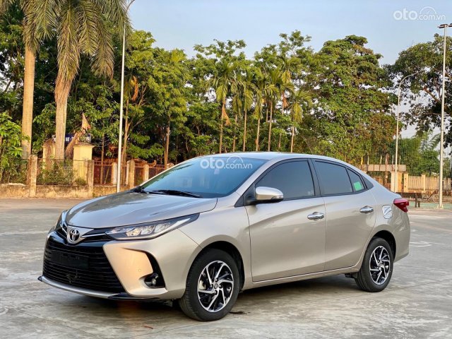 Tên tư nhân, chạy 2v km0 Tên tư nhân, chạy 2v km0