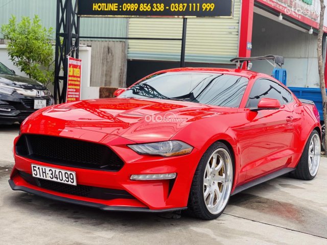 Ford Mustang 2018 4