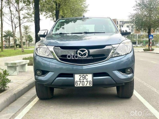 Xe nhập khẩu, số tự động, 1 cầu, máy dầu. Xe đẹp nguyên zin0 Xe nhập khẩu, số tự động, 1 cầu, máy dầu. Xe đẹp nguyên zin0