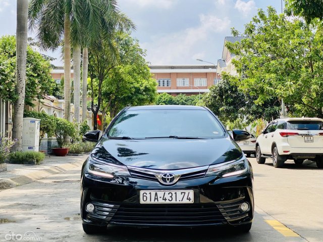 Toyota Corolla Altis 2017 tại Bình Dương0