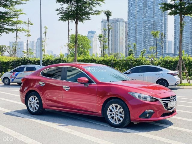 Mazda 3 2016 số tự động0