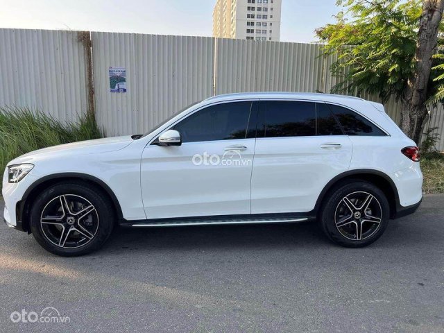 Mercedes-Benz GLC 300 2021