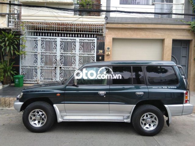 Mitsubishi Pajero V45-3500 sản xuất 2002 màu xanh