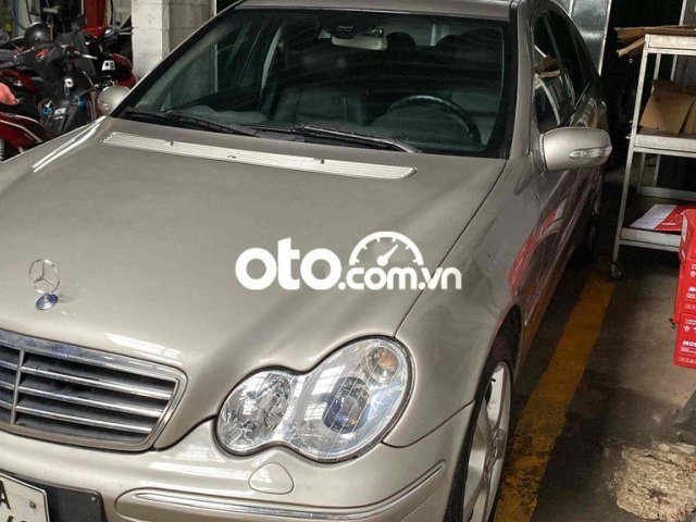 Bán Mercedes C280 xe nhà đang sử dụng