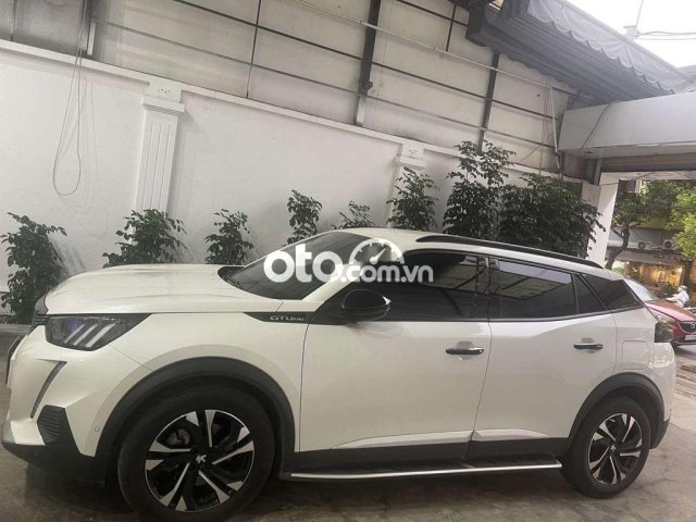 Cần bán xe Peugeot 2008 xe chính chủ0