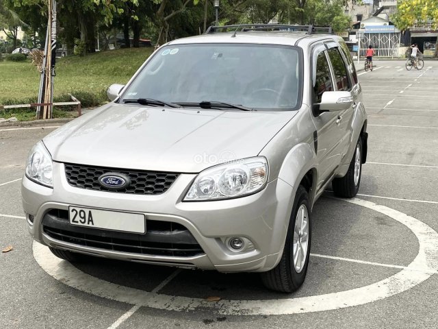 Ford Escape 2012 số tự động tại Nghệ An