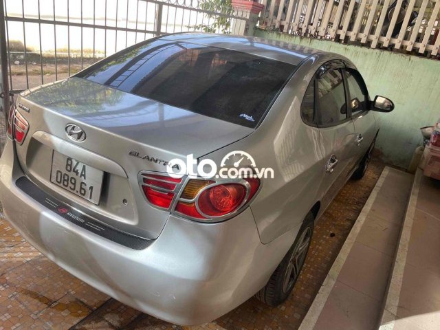 cần bán xe Hyundai Elantra 2008 xe như hình