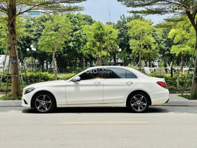 Mercedes-Benz C180 2020 tại Hà Nội