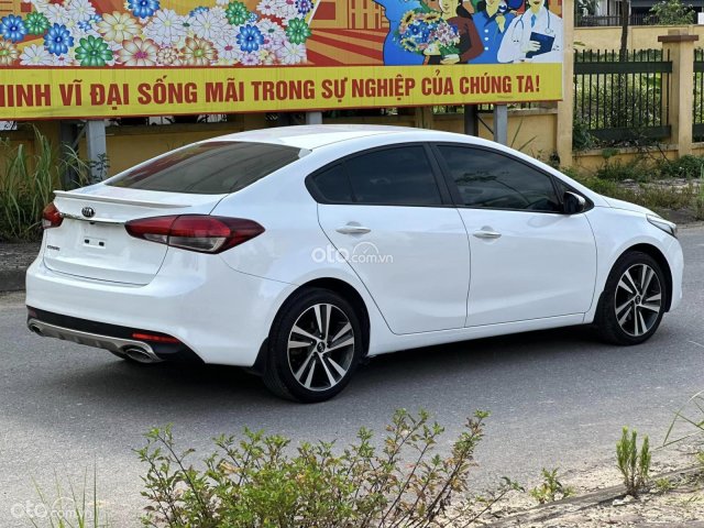 Kia Cerato 2018 số sàn tại Thái Nguyên