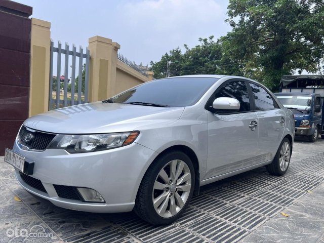 Xe tên tư nhân, gia đình chạy0 Xe tên tư nhân, gia đình chạy0