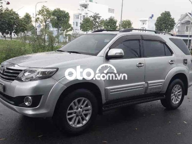 Toyota Fortuner 2013 số tự động gầm cao êm ái0