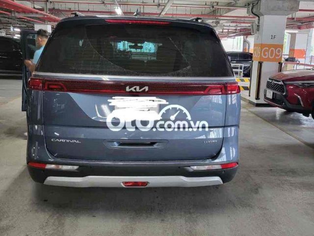 KIA Carnival 2.2D Luxury 2022