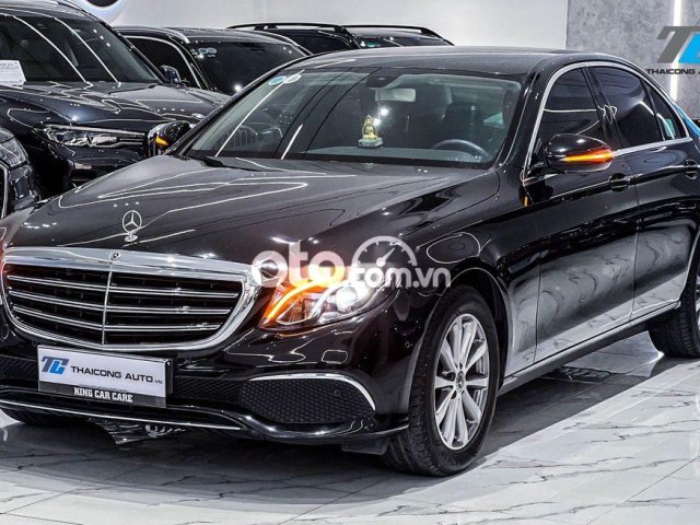 Mercedes E200 model 2018 trả trước 420tr là có xe