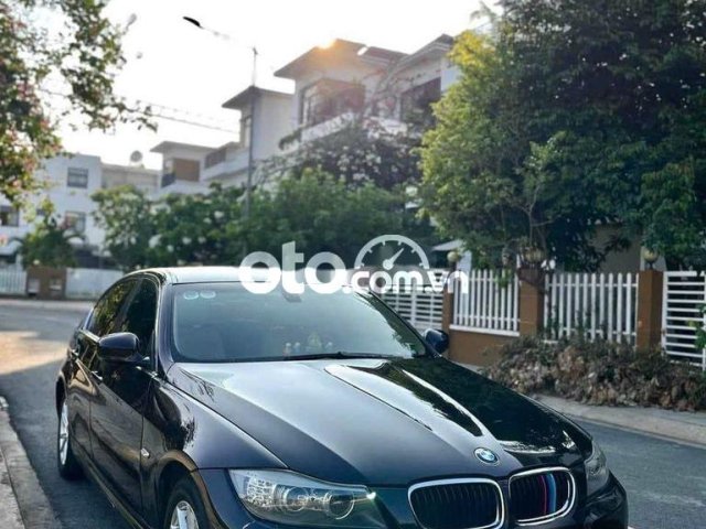 Bmw 320i xe bản Limited sporty. Xe đi rất kỷ.đẹp0