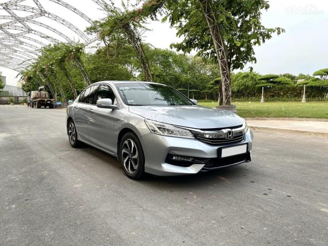 Honda Accord 2016 tại Hà Nội0