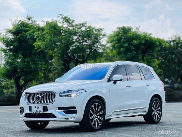 bán vovlo Xc90 T6 inscription model 2022 trắng nâu0 bán vovlo Xc90 T6 inscription model 2022 trắng nâu0