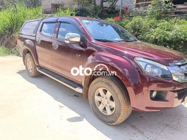 Dmax 2013 4*2 3.0 dzin nguyên0 Dmax 2013 4*2 3.0 dzin nguyên0
