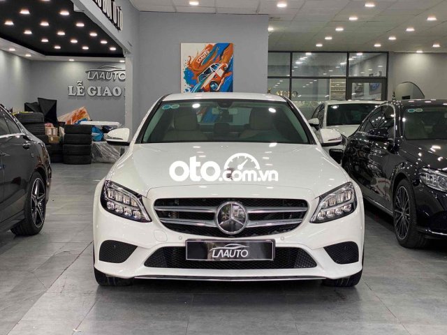 Mercedes C180 Model 2021 Bank Hỗ Trợ Vay 90%