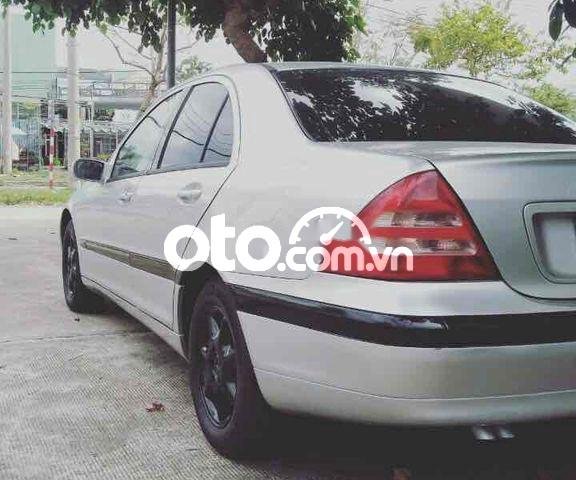 Cần bán xe mercedes C180K đời 2004