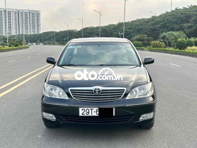 Toyota Camry 2.4G MT 2003