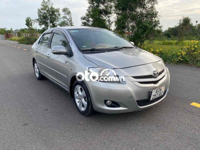 Toyota Vios 2008 bạc