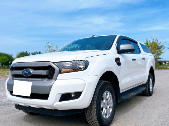 XLS 2,2L 4x2 AT vua địa hình bền bỉ0 XLS 2,2L 4x2 AT vua địa hình bền bỉ0