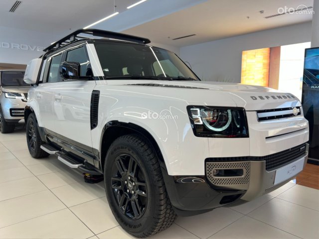 Bán xe Land Rover Defender 110 X-Dynamic S Màu Trắng Chính Hãng Nhập Khẩu Mới