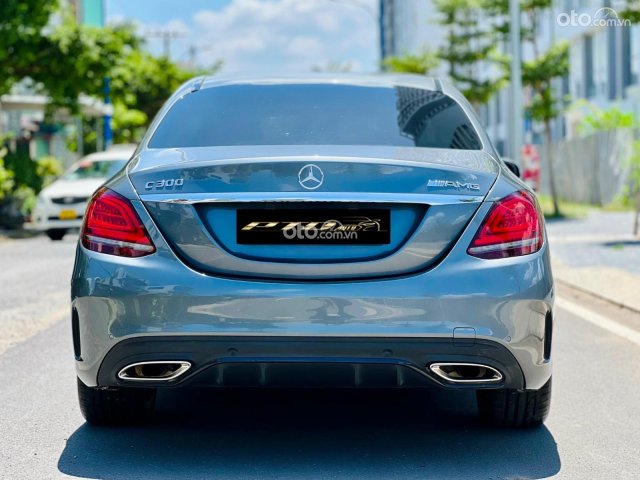 Mua bán Mercedes-Benz C300 2019 giá 1 tỉ 139 triệu - 22902334