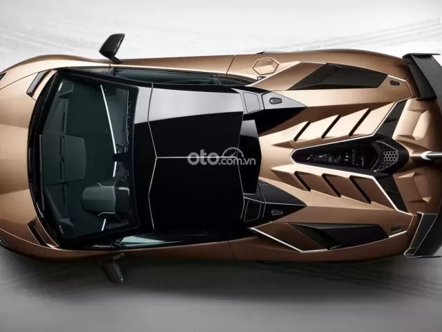 Với giá đắt đỏ, sở hữu Lamborghini là điều không rất khó khăn với người dân Việt Nam Với giá đắt đỏ, sở hữu Lamborghini là điều không rất khó khăn với người dân Việt Nam