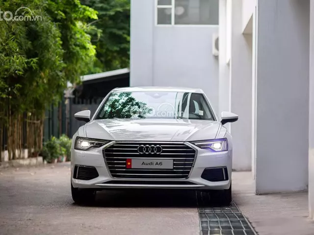 Audi khiến cả thế giới ngưỡng mộ với tinh thần tiên phong trong lĩnh vực công nghệ. Audi khiến cả thế giới ngưỡng mộ với tinh thần tiên phong trong lĩnh vực công nghệ. 1
