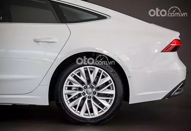 Đánh giá xe Audi A7 2020 1
