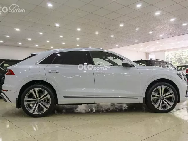 Giới thiệu thông tin xe Audi Q8 a2