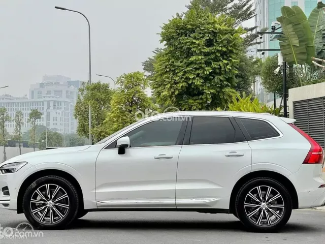 Ưu nhược điểm xe Volvo XC60 2020.