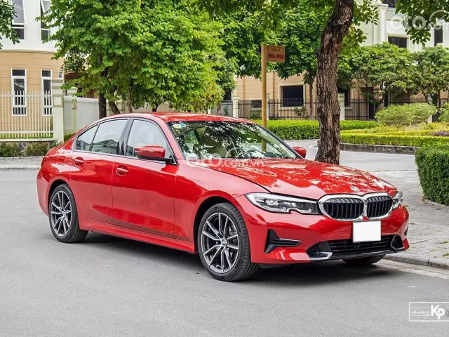 Thông tin giới thiệu xe BMW 320i 1
