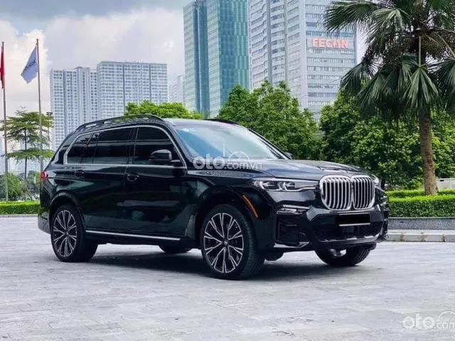 BMW X7 xDrive 40i M-Sport BMW X7 xDrive 40i M-Sport 1