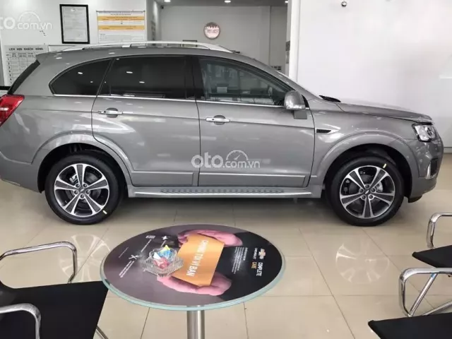 Giá xe Chevrolet Captiva 2019 1