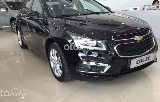 Giá xe Chevrolet Cruze bao nhiêu? 1