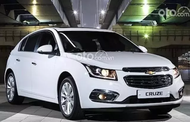 Giới thiệu xe Chevrolet Cruze 2018 1