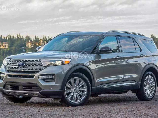 Có nên mua xe Ford Explorer cũ?.