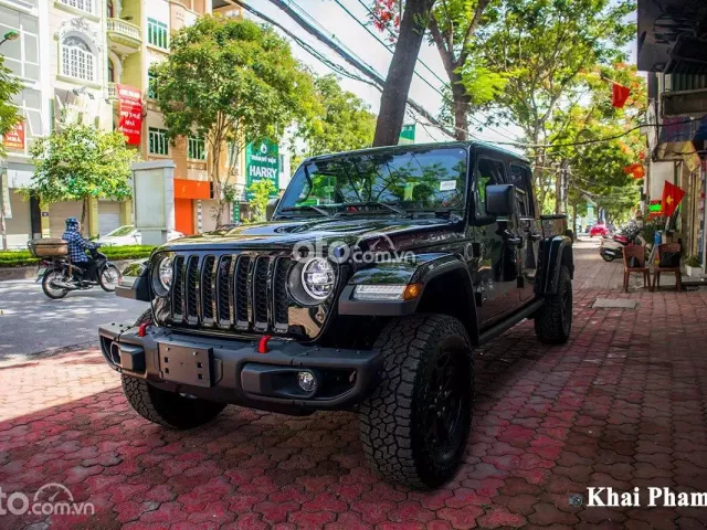 Có nên mua  xe Jeep Gladiator 2020 cũ không?.