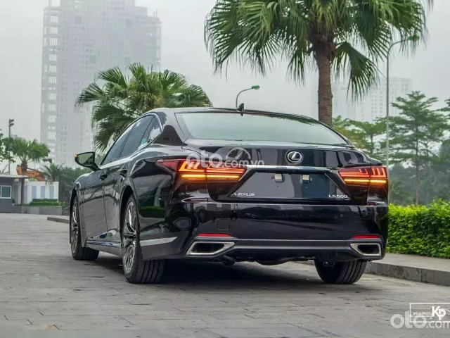 Vận hành mạnh mẽ, an toàn vượt trội 1